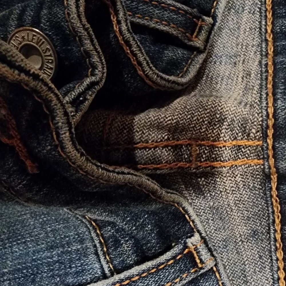 Jeans - Picture 3 of 5